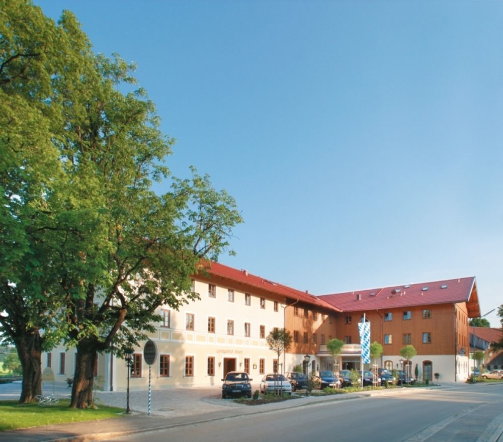 Hotel Und Landgasthof Altwirt Großhartpenning Dış mekan fotoğraf